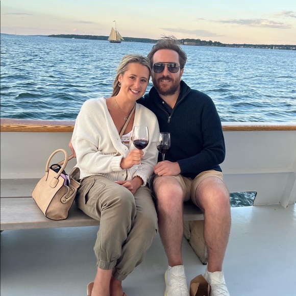 Meet your Posher, Alyssa - Picture 5 of 6